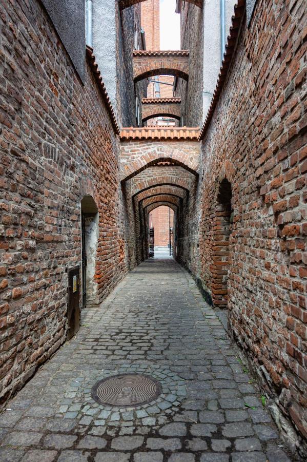 Kamienica Stare Miasto- Sw . Ducha. إيبلاغ المظهر الخارجي الصورة